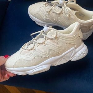 Adidas Ozweego tan sneakers